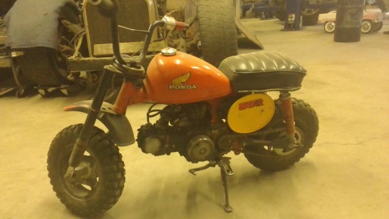 1984 Honda Z50r - Red