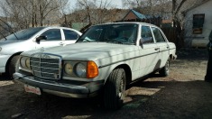 1984 Mercedes 300 DT - White