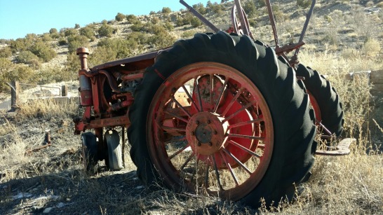 1947 International Harvester - Red