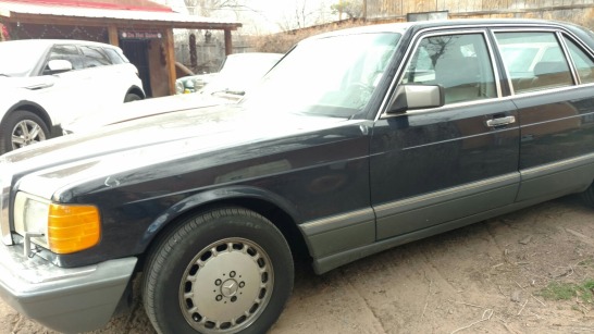 1987 Mercedes 300sdl - Blue
