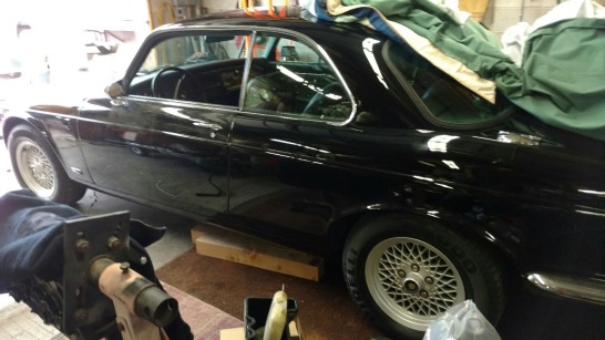 1975 Jaguar Xj 12  -Black