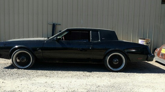 1984 Buick Riviera T type - Black