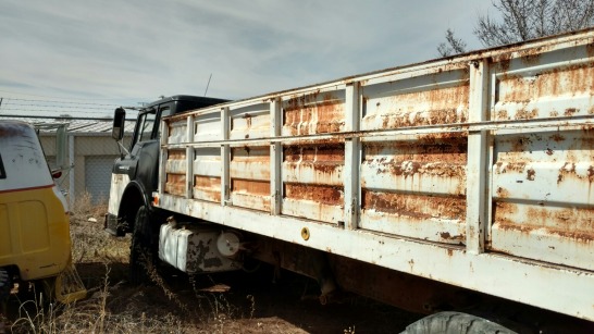 1971 Ford C 600 - Black/White