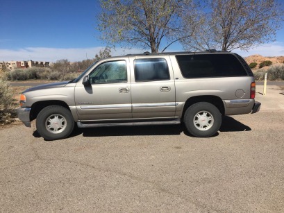 2001 Chevrolet Yukon - Gold