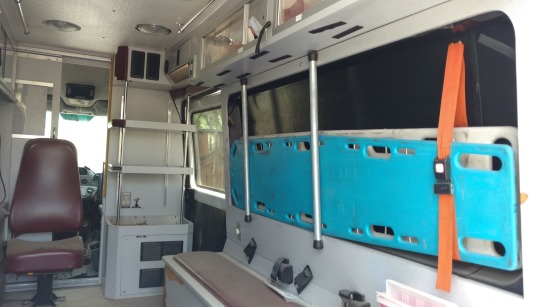 2008 Freightliner e420 - Blue