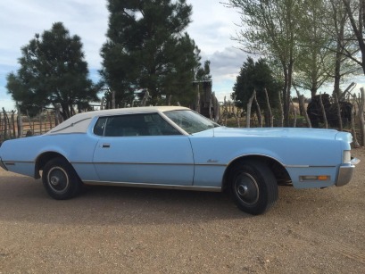 1972 Ford Thunderbird - Blue
