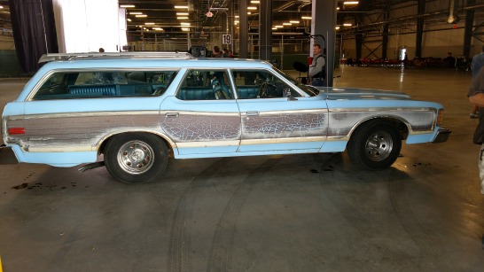 1973 Ford Country Squire - Blue