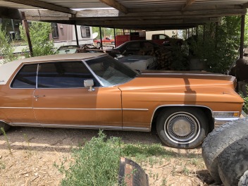 1972 Cadillac Coupe DeVille - Bronze