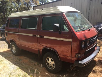 1986 Volkswagen West alia - Burgundy